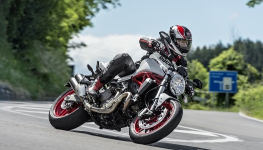 Review: 2015 Ducati Monster 821