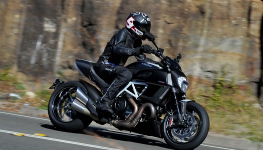 Review: 2014 Ducati Diavel Carbon