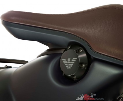 BikeReview Armani20150414_0198