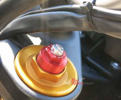 43mm upside down KYB forks.