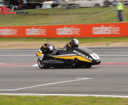 ROUND 1 WA STATE ROAD RACING Stronach & Marshall