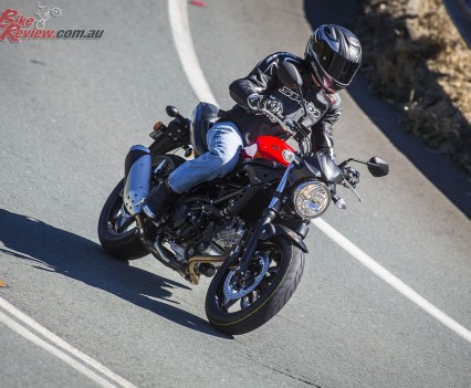 2016 Suzuki SV650 LAMS Bike Review Action (2)