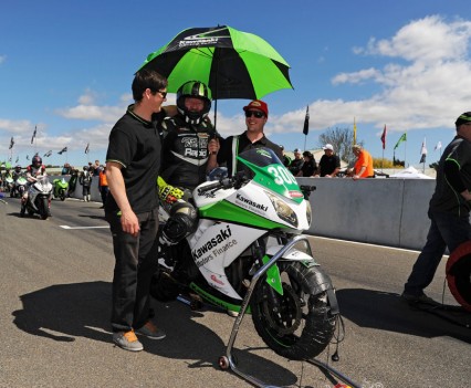 Jeff Ware competing in the 2015 Ninja Cup