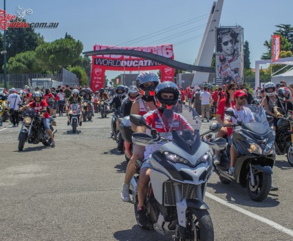 2016 World Ducati Week – Bike Review (20)