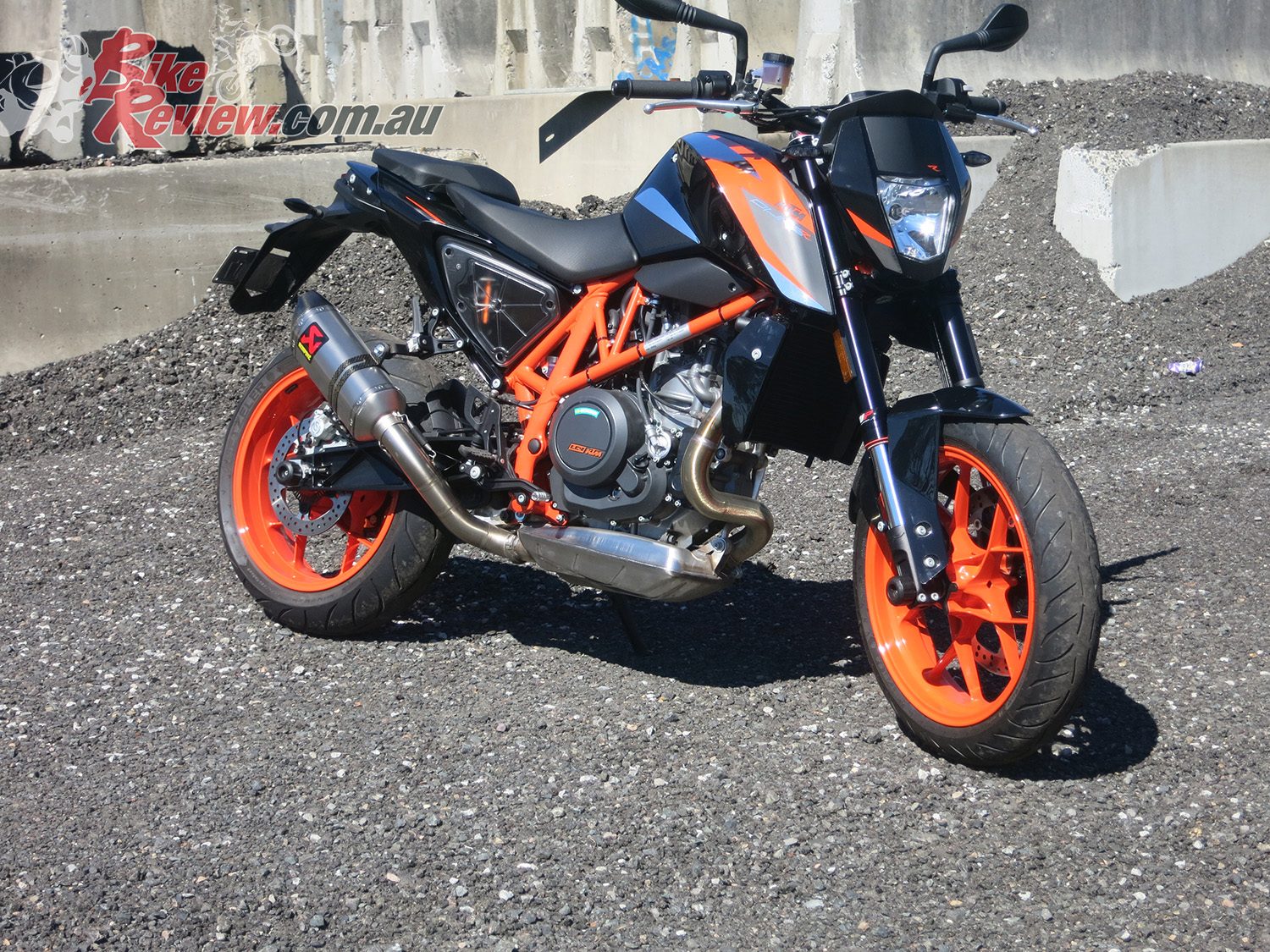 2016 KTM 690R Duke