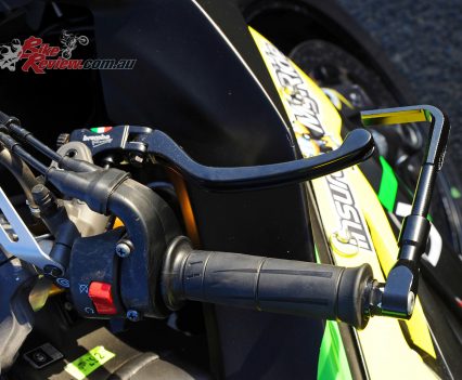 Mike Jones's 2015 ASBK ZX-10R, Brembo lever, brake lever guard