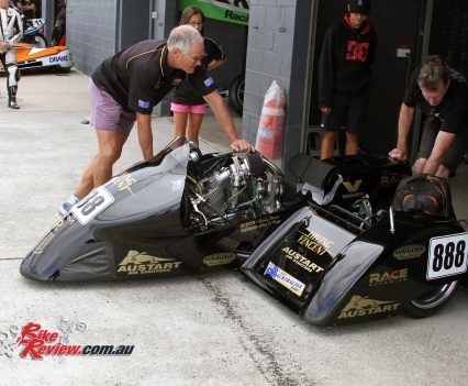 2017 Island Classic - Irving Vincent Sidecar