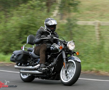 2017 Kawasaki Vulcan 900 Classic