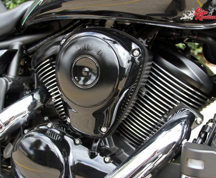 2017 Kawasaki Vulcan 900 Classic - Liquid-cooled 903cc four-stroke V-Twin, SOHC, four valves per cylinder, dual 34mm throttle-bodies