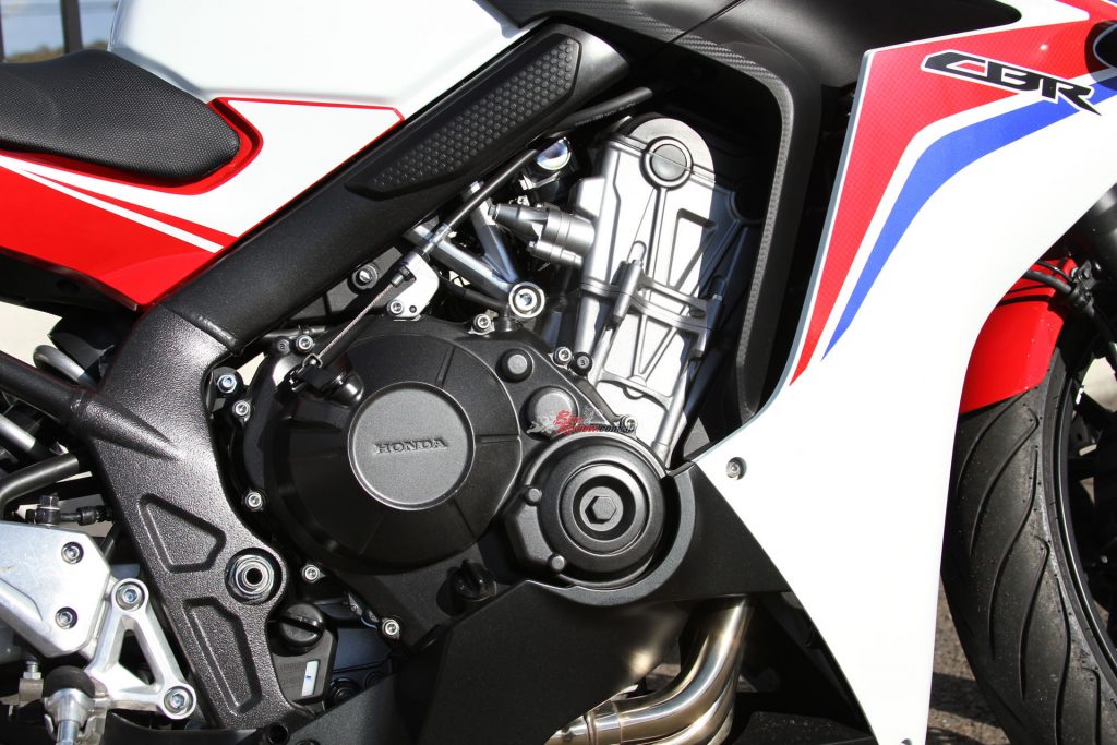Honda CBR650F Powerplant
