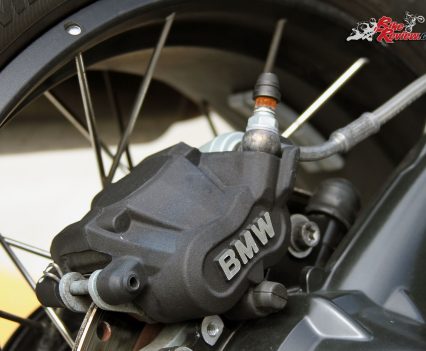 2017 BMW R nineT Scrambler - Rear two-piston caliper