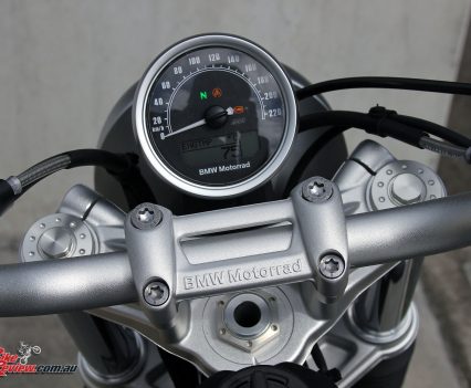 2017 BMW R nineT Scrambler - 'Bar risers and front dash
