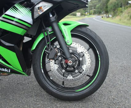 Bike Review 2017 Kawasaki Ninja 650L20170120_1416