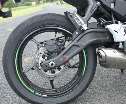 Bike Review 2017 Kawasaki Ninja 650L20170120_1417