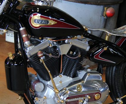 Eval Motorcycles - Upheval