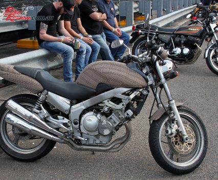 A very unique Yamaha FZX250 Zeal