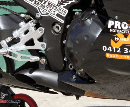 Custom Pro-Tune nine-second Kawasaki ZX-14 - Custom S&R Pro muffler connected to Two Brothers headers