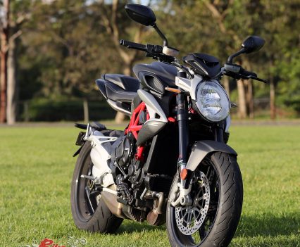 The Brutale 800 is an excellent mid-sized nakedbike