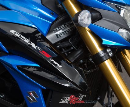 2017-Suzuki-GSX-S750-Bike-Review-012