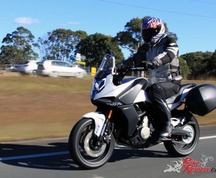 2017 CFMoto 650MT freeway riding