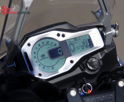 2017 CFMoto 650MT digital dash