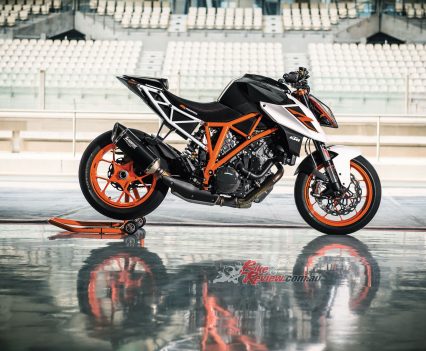 2017 KTM 1290 Super Duke R