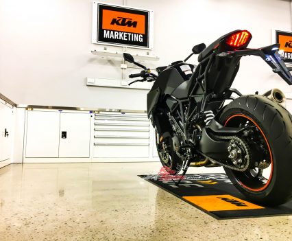 2017 KTM 1290 Super Duke R
