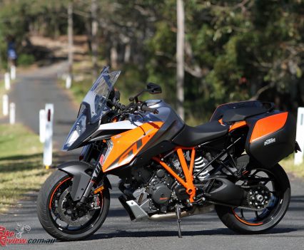 2017 KTM 1290 Super Duke GT