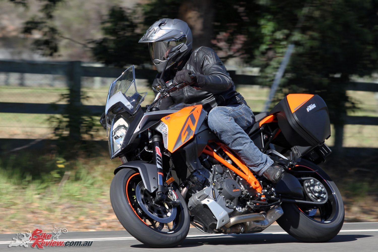 2017 KTM 1290 Super Duke GT