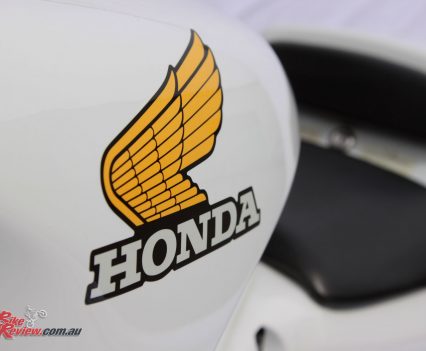 Honda VFR750R RC30