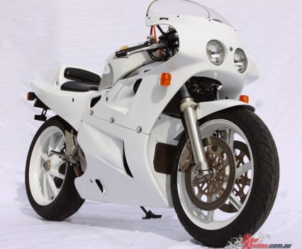 Honda VFR750R RC30