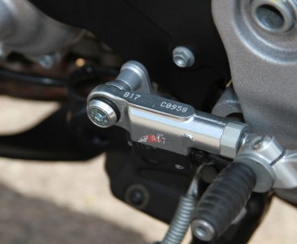 BikeReview Tuono V4 1100 RR20171103_2533