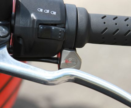 BikeReview Tuono V4 1100 RR20171103_2535