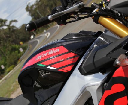 BikeReview Tuono V4 1100 RR20171103_2545