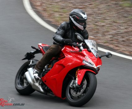 2018-Ducati-Supersport-S-Bike-Review-6243