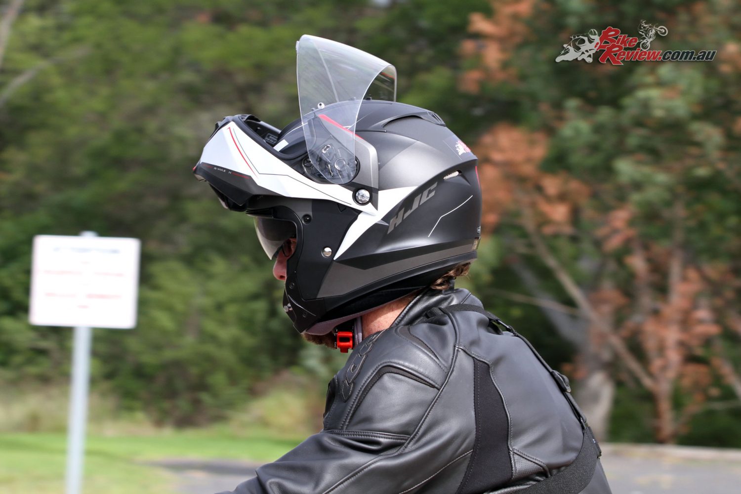 HJC IS-Max II Helmet Review.