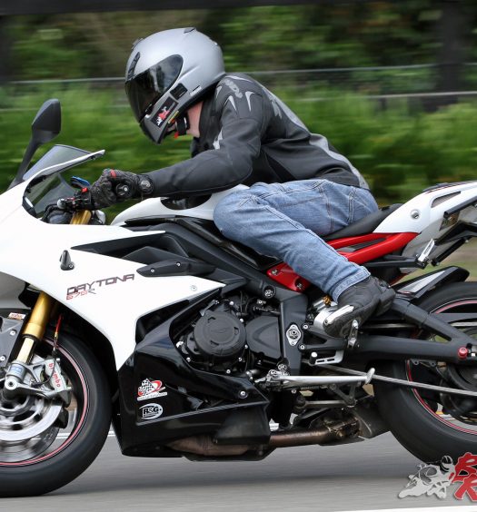 Testing Bridgestone's Battlax S21 Hypersport tyre