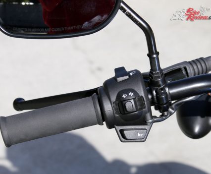 2018 Harley-Davidson Street 500 - Left bar and switchblock