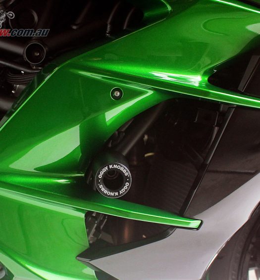Oggy Knobbs on the Kawasasaki Ninja H2 SX SE