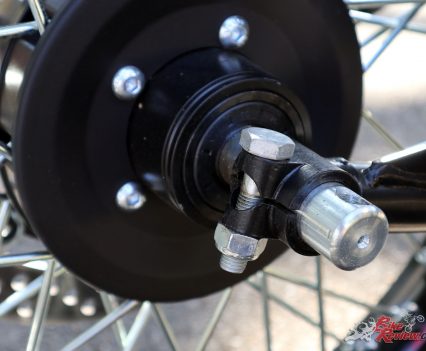 Ural Ranger - 12mm front axle with pinch bolt