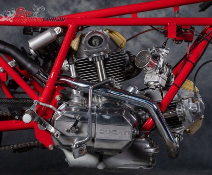 The 888 was far too expensive for Galluzzi. Instead, he grabbed the powerplant from a 900ss.