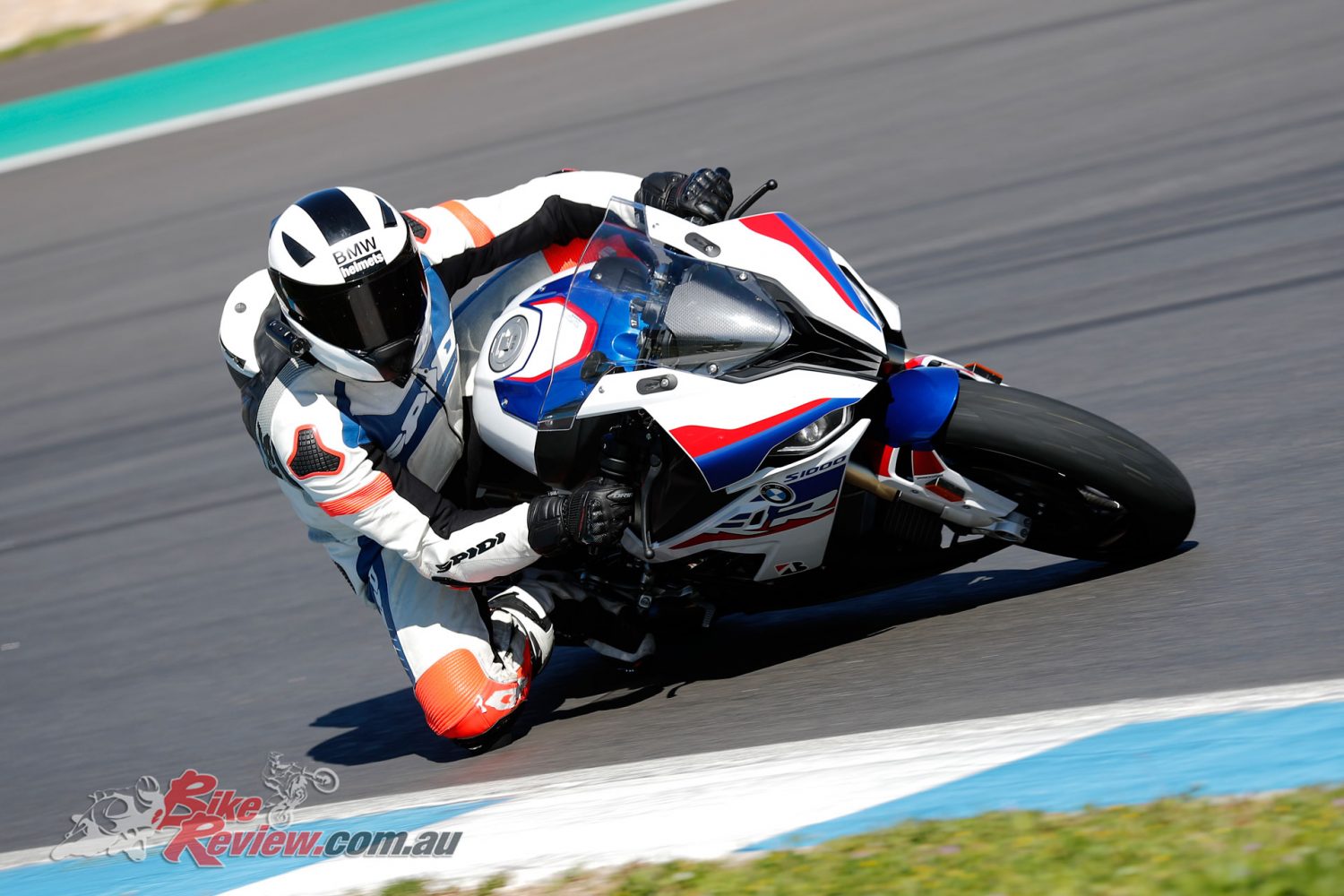 2019 BMW S 1000 RR M Video Review