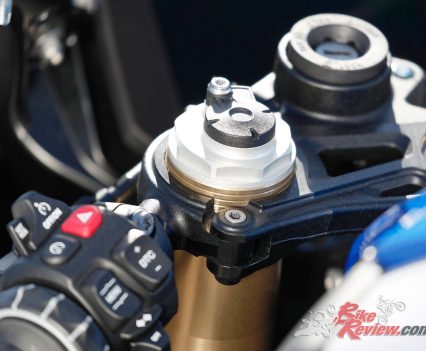 2019 BMW S 1000 RR World Launch Review - Marzocchi Fork