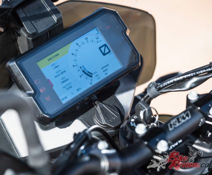 2019 KTM 790 Adventure dash