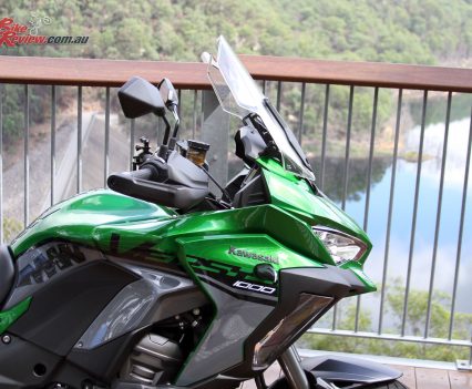 2019 Kawasaki Versys 1000 SE - Featuring adjustable screen and cornering lights