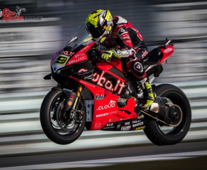 Alvaro Bautista makes it 11 in a row!