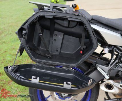 2019 Yamaha Tracer 900 GT hard panniers