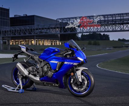 BikeReview-2020-YZF-R1-R1M (8)