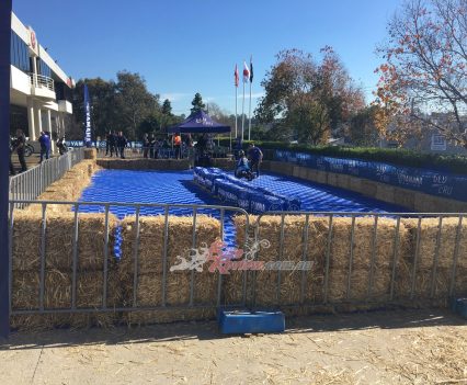 BikeReview-Yamaha64aus (1)