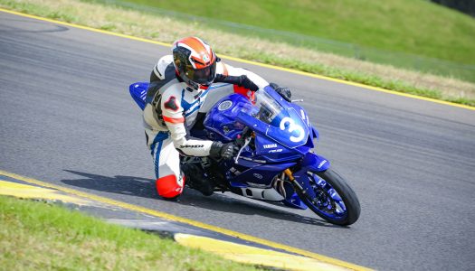 Building a YZF-R3 Racer from a streetbike…